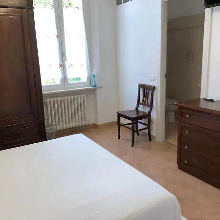 B&B Giulia Parma Esterno foto
